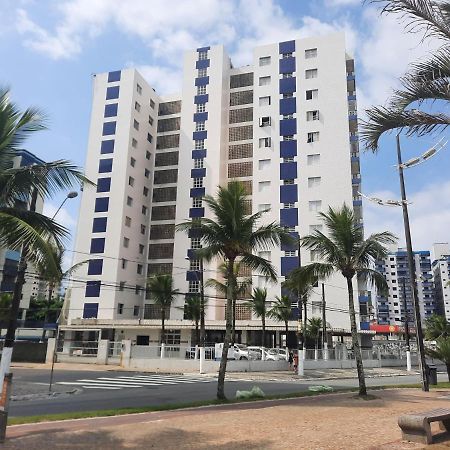 Apartamento Aconchegante A Beira Mar ปรายากรันเด ภายนอก รูปภาพ